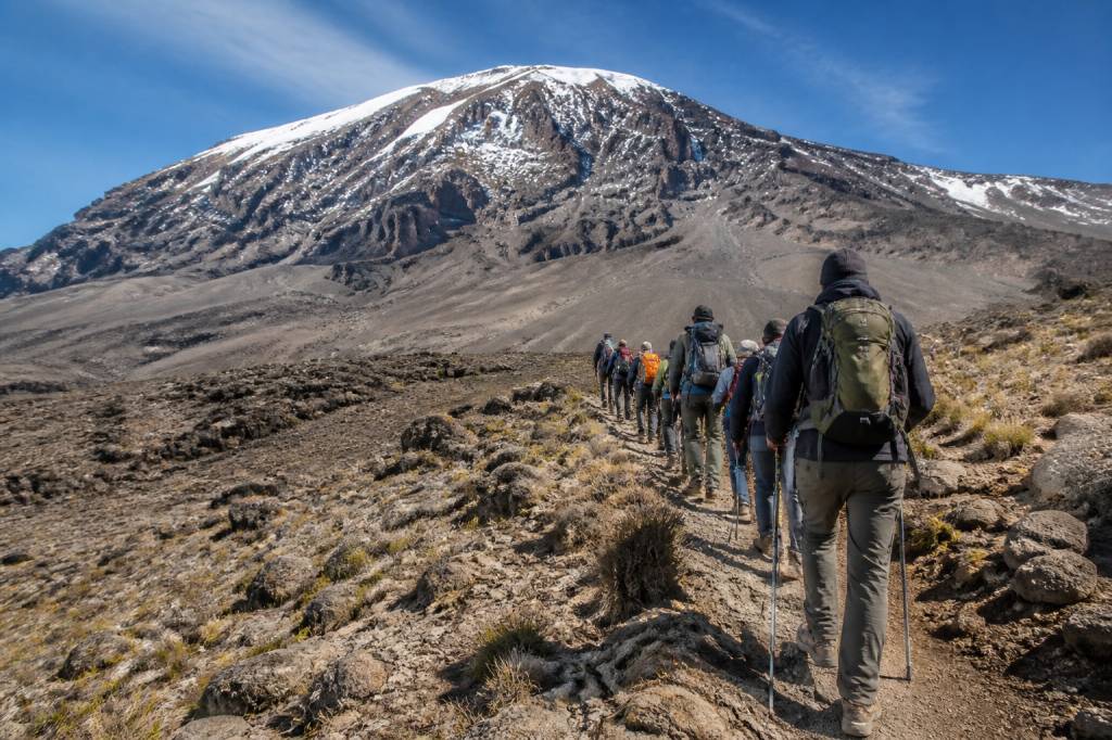 Ascension du Kilimandjaro : préparer son trek pas à pas